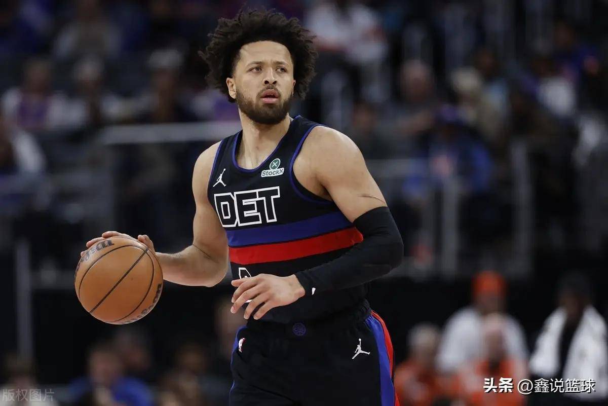 包含雄鹿险胜东契奇，引发争议关键表现点燃全场！的词条