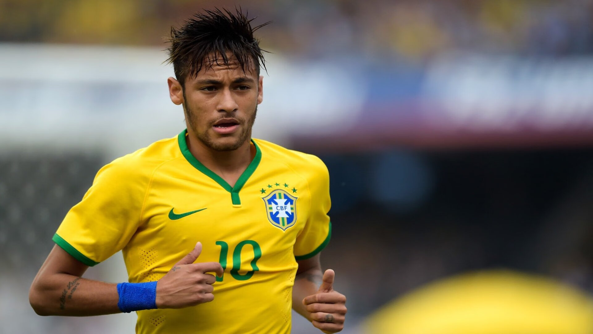 Faker新星战术调整表现突出，德国队前途光明！赢得满堂喝彩